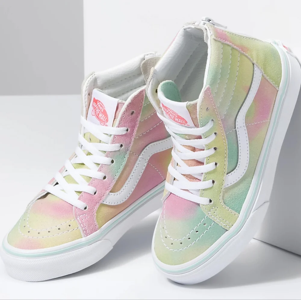 VANS Sk8-Hi Zip Sneakers - Picture 4 of 8